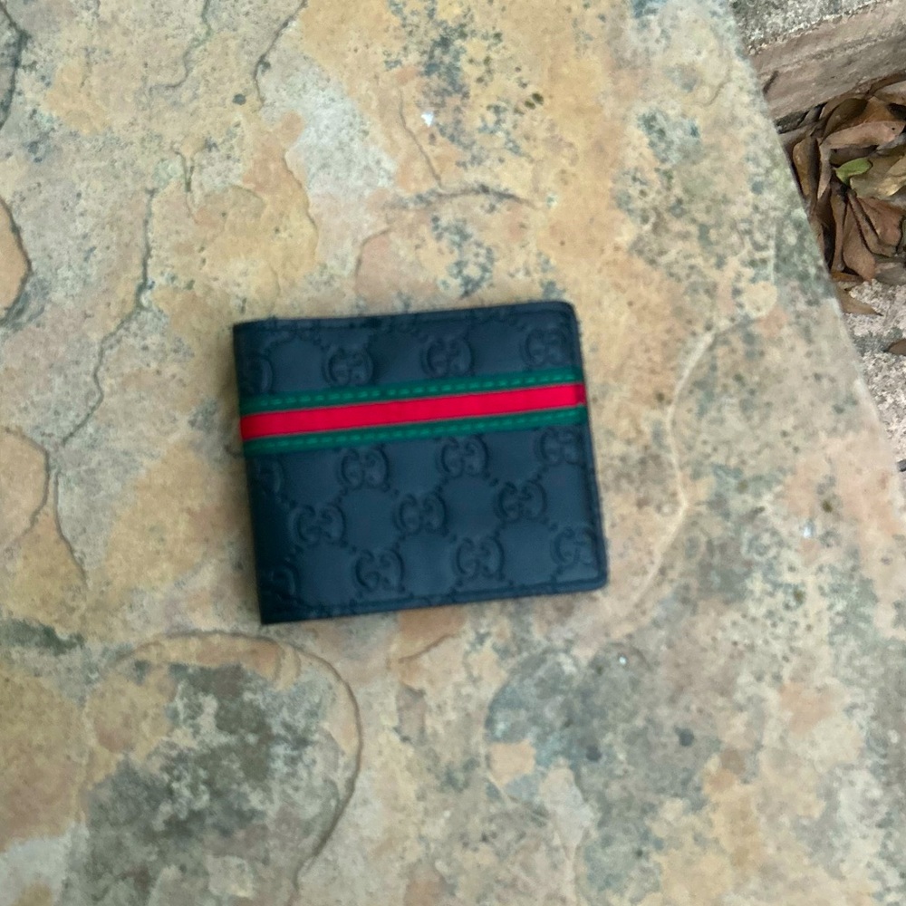 Gucci wallet